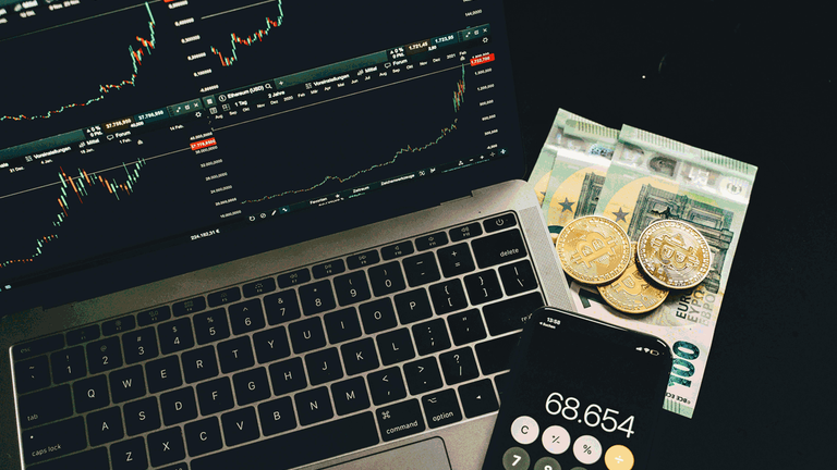 Bitcoin Investment - Pros and Cons